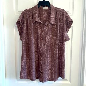 Short sleeved blouse